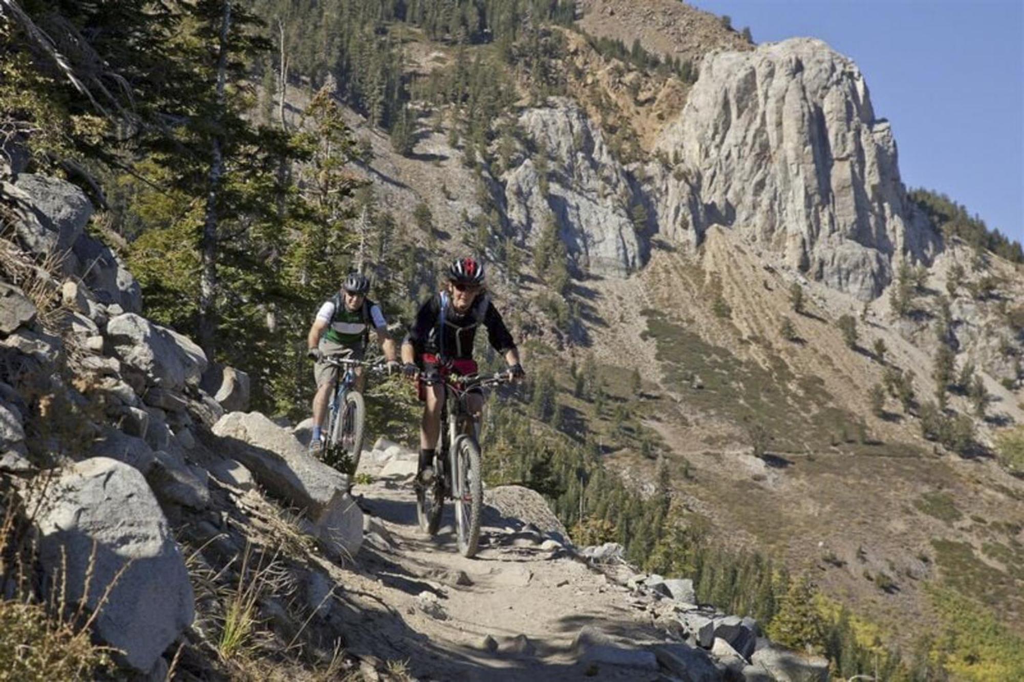 Discovery 4 162 Mammoth Lakes Exterior photo